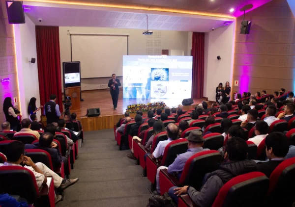 SIN SEGURIDAD NI GOBERNANZA DE DATOS, LA IA PUEDE VOLVERSE UN RIESGO PARA LAS EMPRESAS